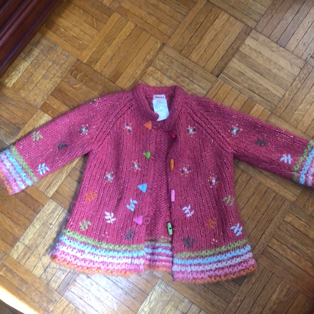 Girl’s button down sweater - Picture 1 of 3